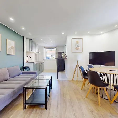 Magnifique T4 Entierement Renove - Proche * Nice